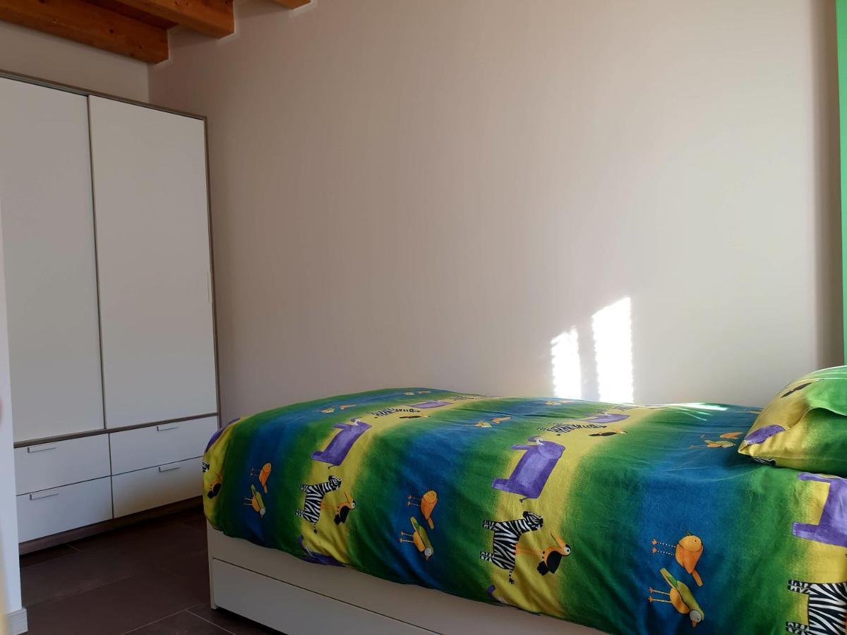 Dimora Rosso San Zeno - Wifi Veloce E Adatto Per Famiglie Verona Exterior photo